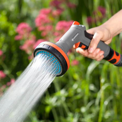 PISTOLA GARDENA COMFORT PARA MACIZOS 18319-20